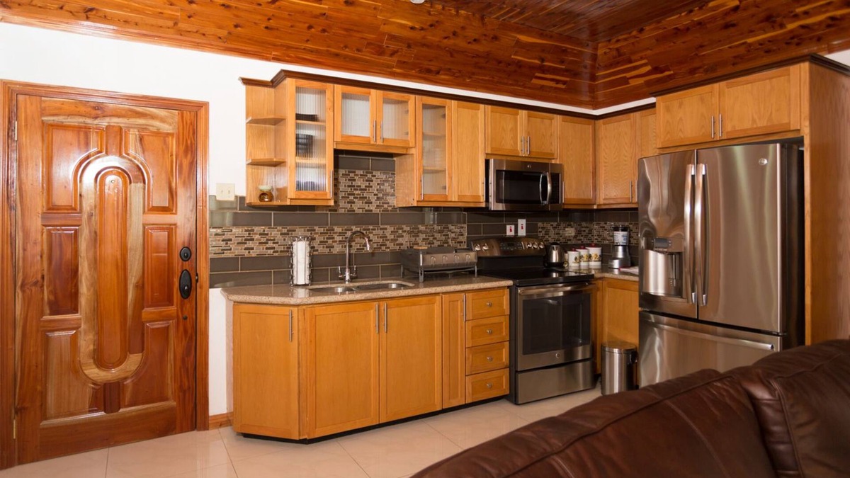 New Kingston Apartment | New Kingston Guest Apt at Fairway