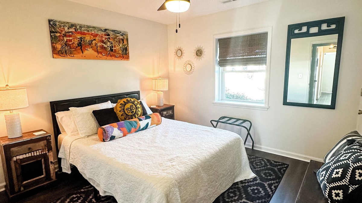Cross House | New! Lakefront Hideaway - Peaceful & Serene & Filled w Nature