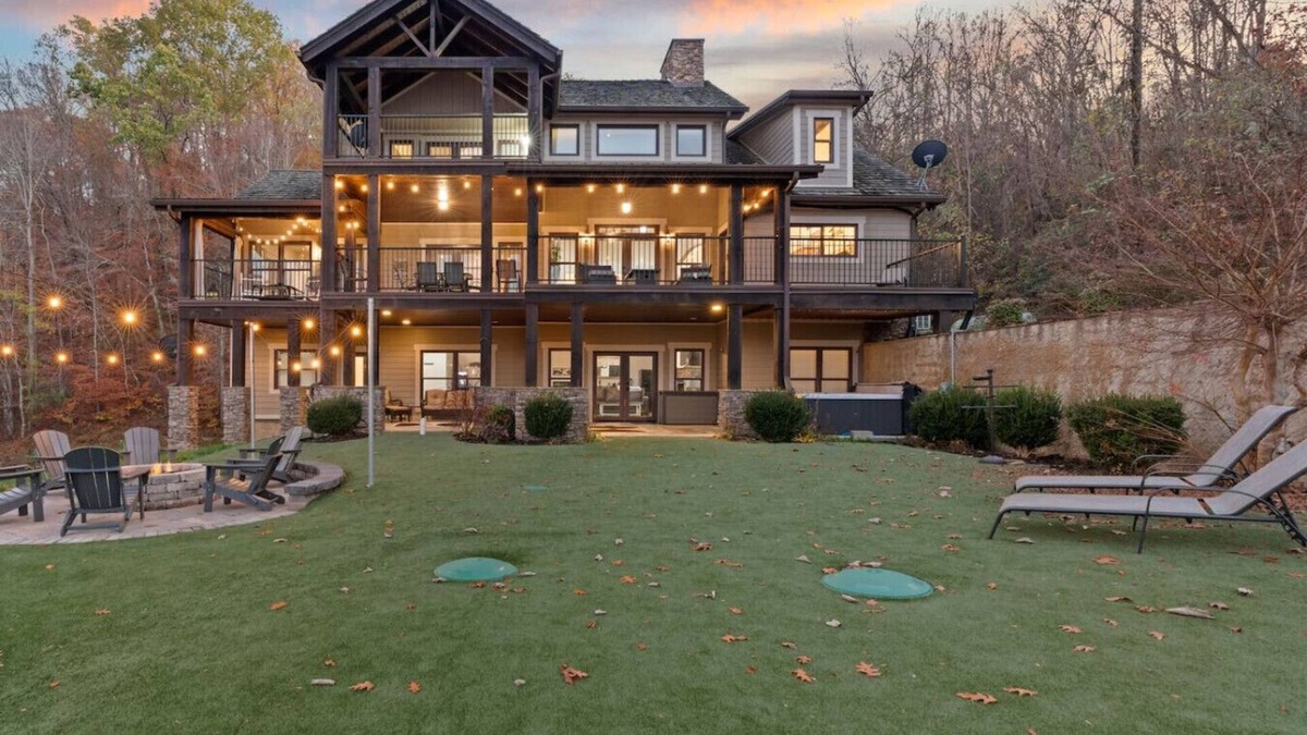 Sevierville Cabin | New! Lakefront Luxury! Fireplaces*Hot Tub*Privacy