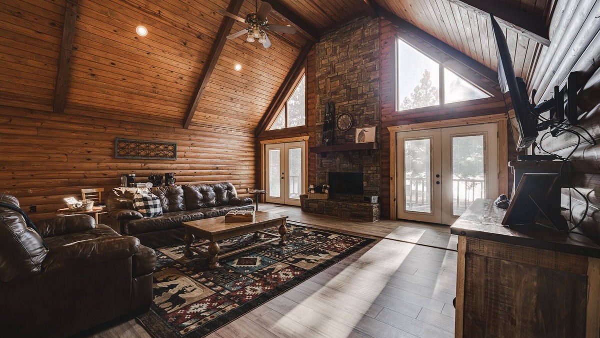 Amity House | *New* LakeWood Cabin at Timber Lodge Ranch