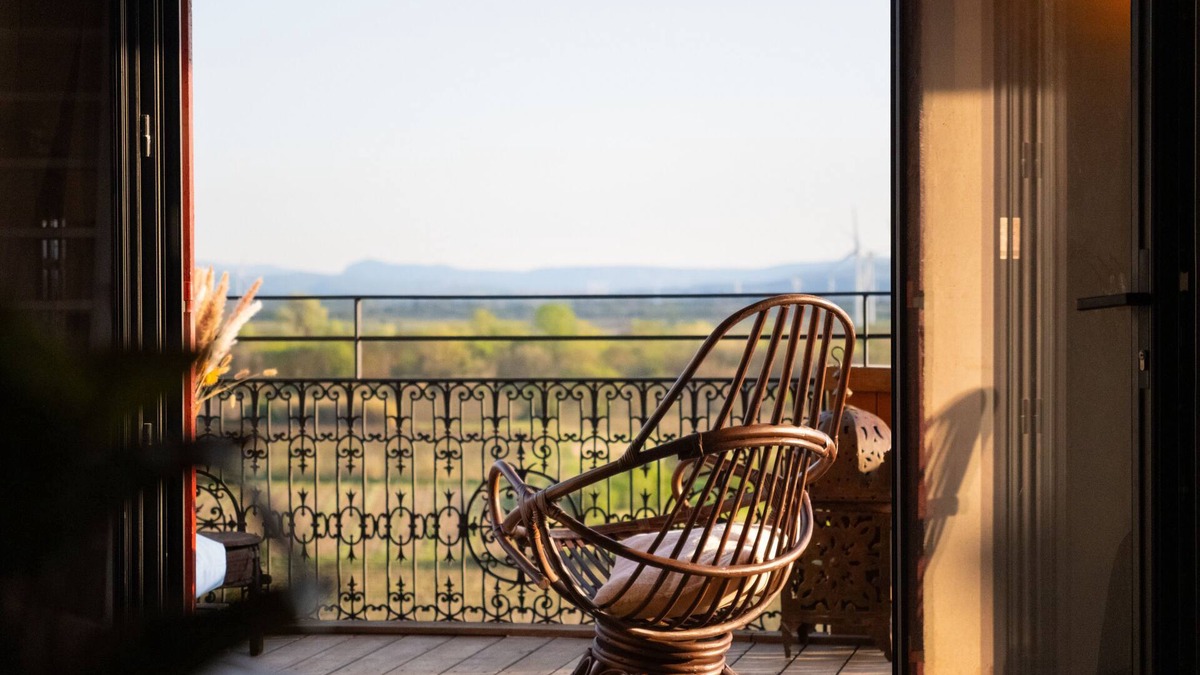 Paraza House | New! Large charming house: breathtaking 180° view of vineyards and Pyrenees mountains
