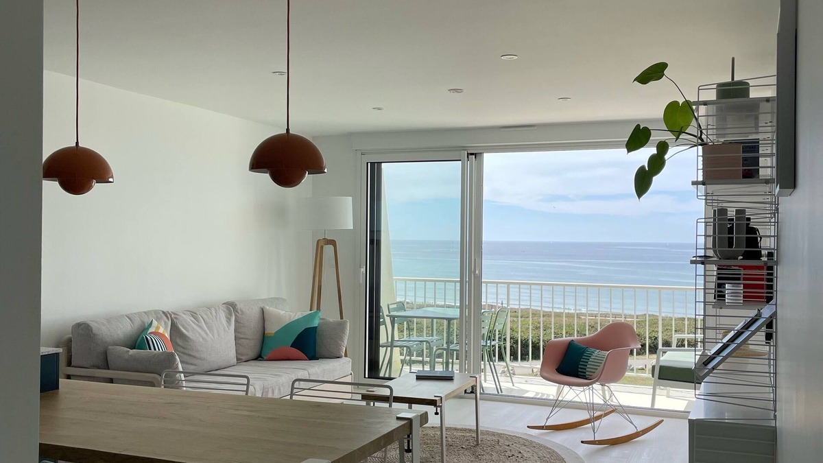 Coatroual Apartment | New "Le 209" with magnificent SEA VIEW, swimming pool and balcony