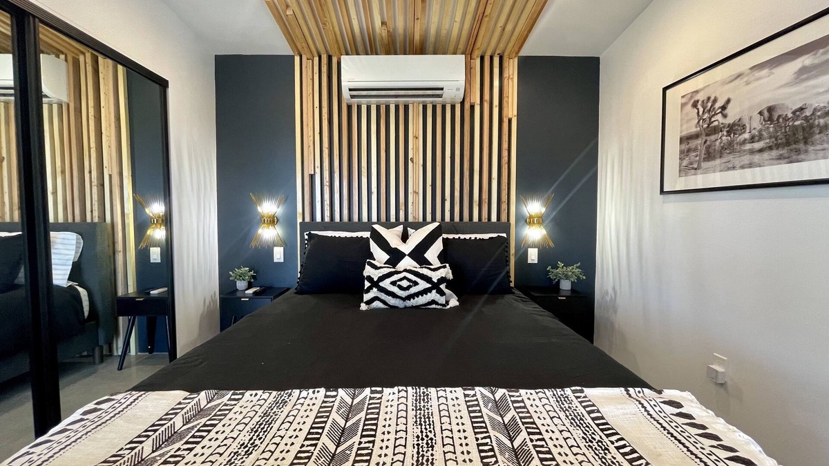 Joshua Tree House | ❤NEW LISTING 15%DISCOUNT❤Hammocks & Fire Pit❤Close to Downtown❤Fully Fenced