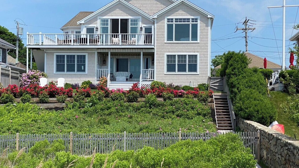 Barnstable County House | NEW LISTING! Beachfront 5BD-Central A/C, Amazing Water Views, on Bayview Beach & Hyannis Harbor