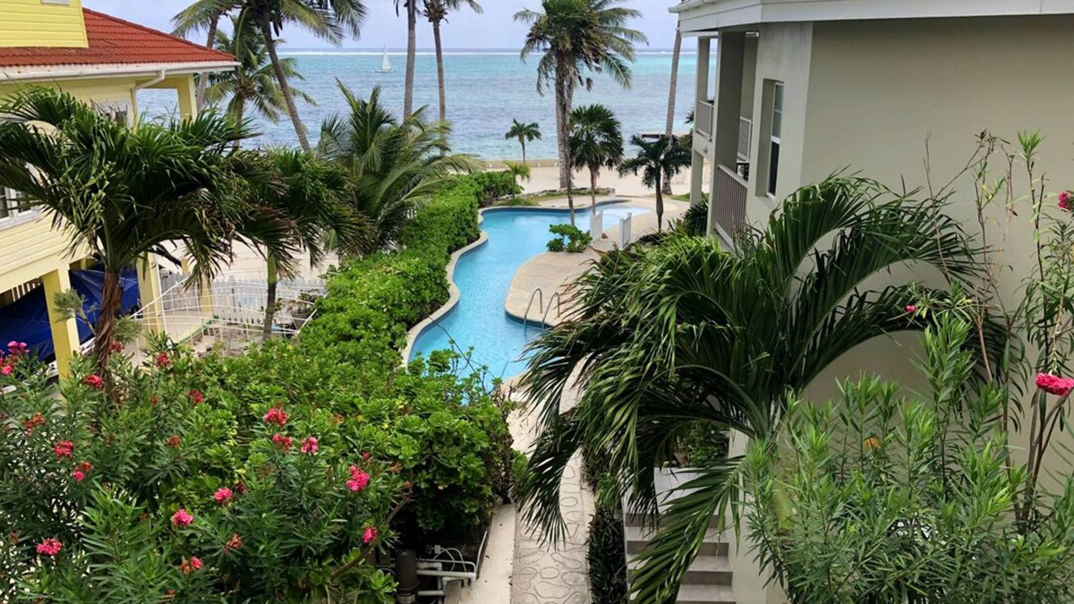 San Pedro Condo | New Listing - Beautifully Decorated, One Bedroom Ocean View Condo