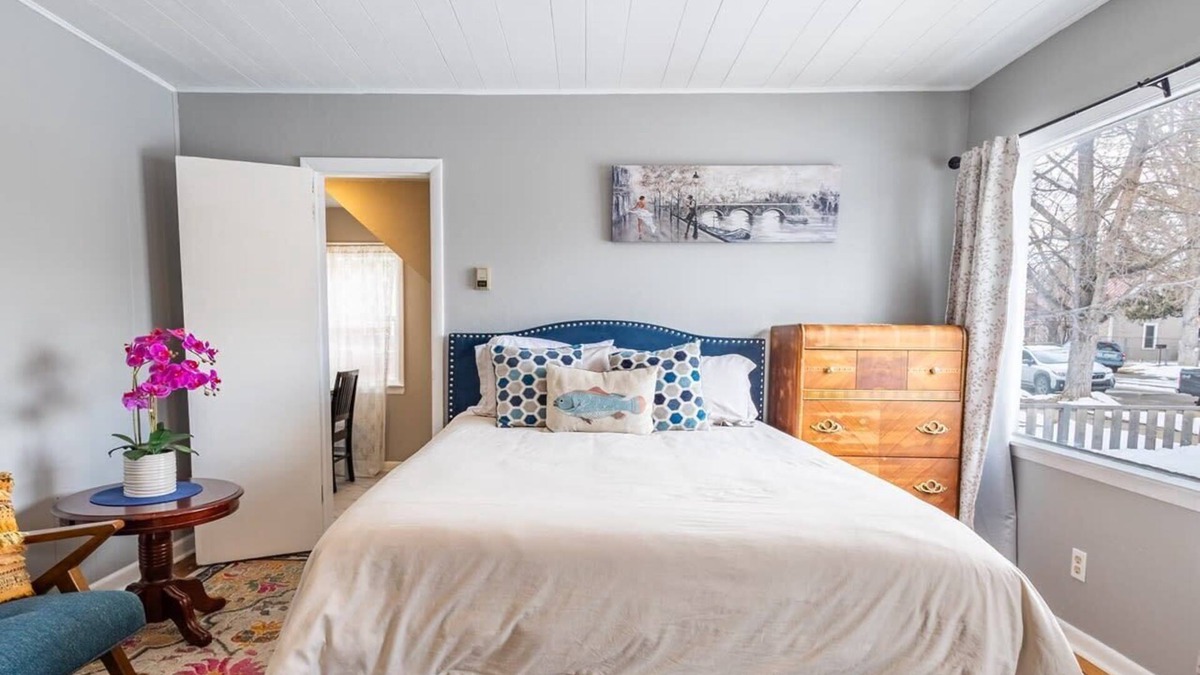 Laramie Apartment | New Listing! Charming French Studio Apartment