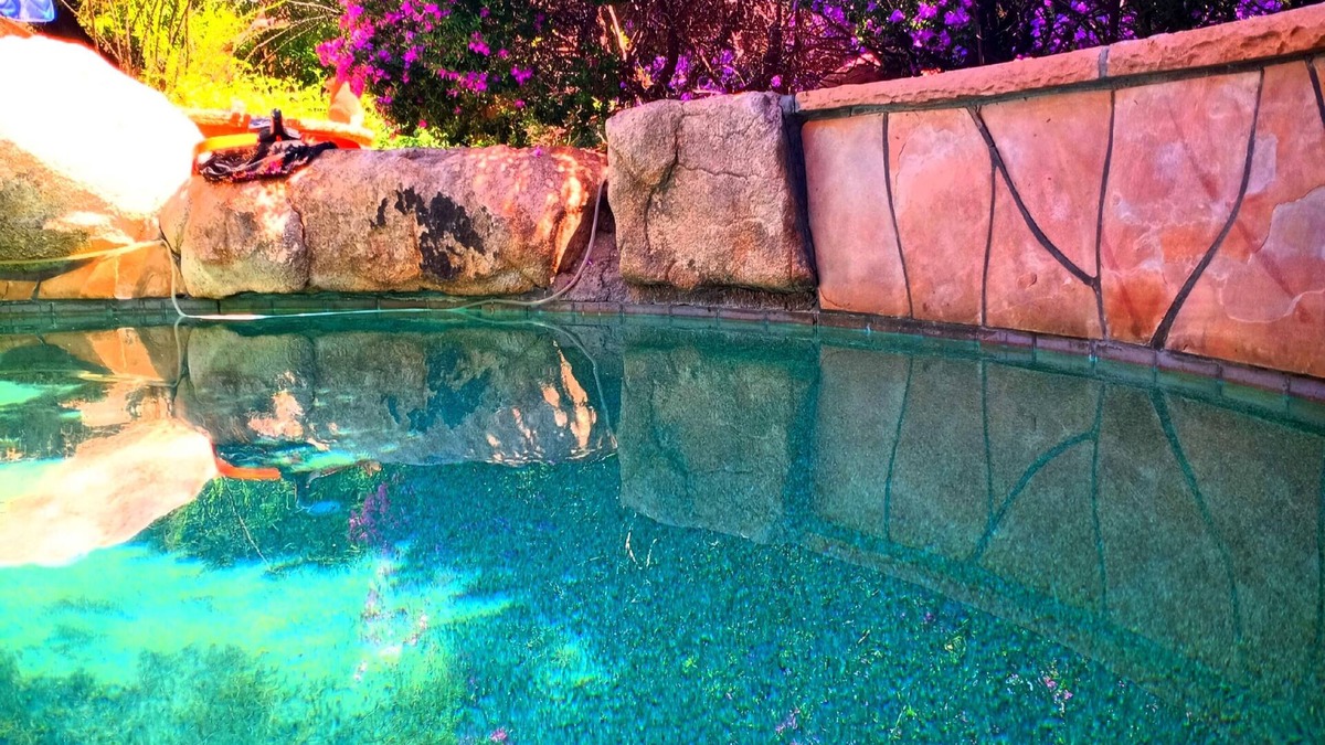 Tramonto House | New Listing! Peaceful Waters Large Comfy House with Private Heated Pool .
