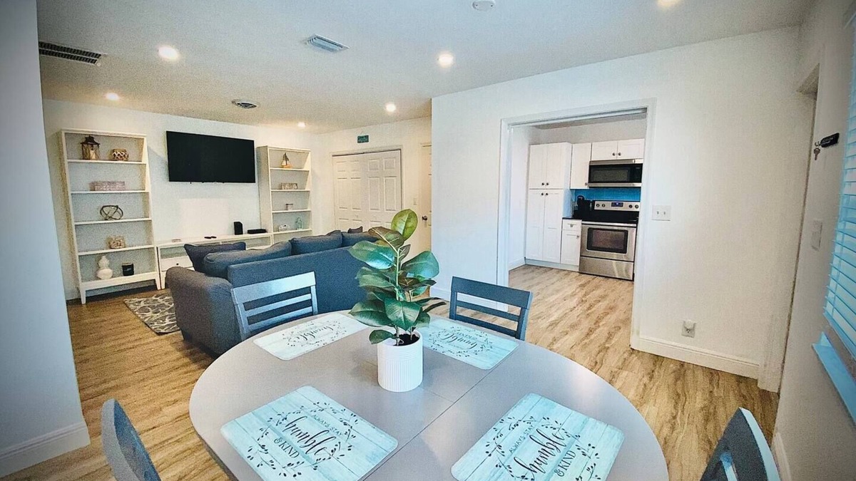 Deerfield Beach House | New Listing! Secret Serenity! Pool! 5min to Beach!