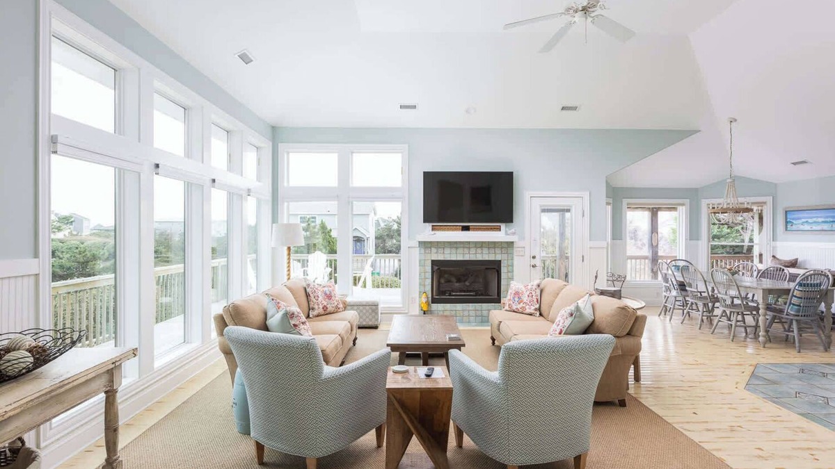 Duck House | New Listing! Semi Ocean Front with Pool & Hot Tub
