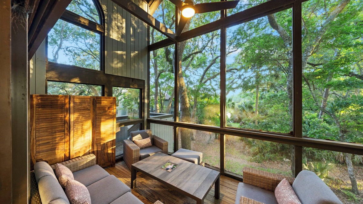 Kiawah Island Condo | New listing! Upgraded PARKSIDE Villa- modern decor and pet friendly!