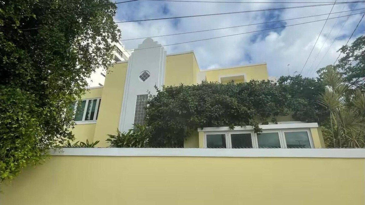 Condado Apartment | New Listing! Villa Petrea, a beautiful apartment in the heart of Condado