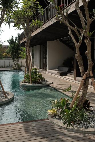 Kediri Hotel | New Little Ripper Boutique Hotel