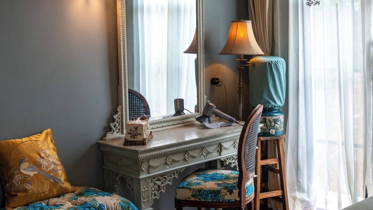 Penestanan Villa | NEW Live like a Queen or King - Unique Victorian House