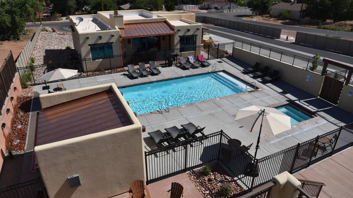 Moab Cabin | New Lodge in the heart of Moab, Utah
