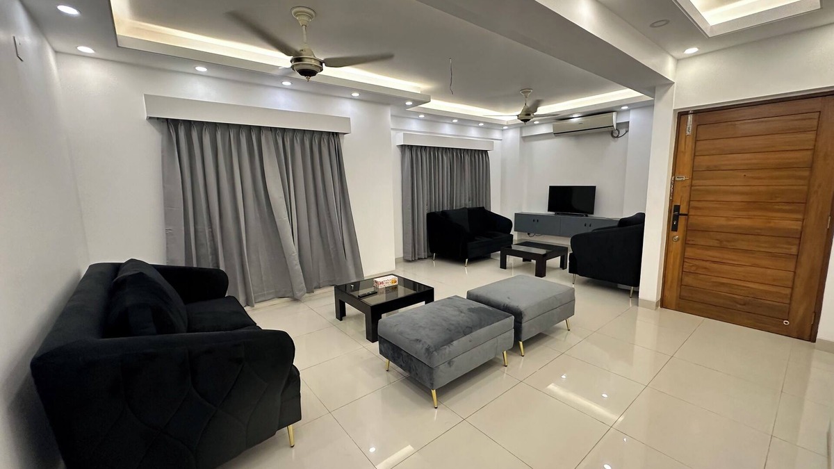 Dhaka Apartment | New Luxurious 3 Bedroom Apartment with AC, WiFi in