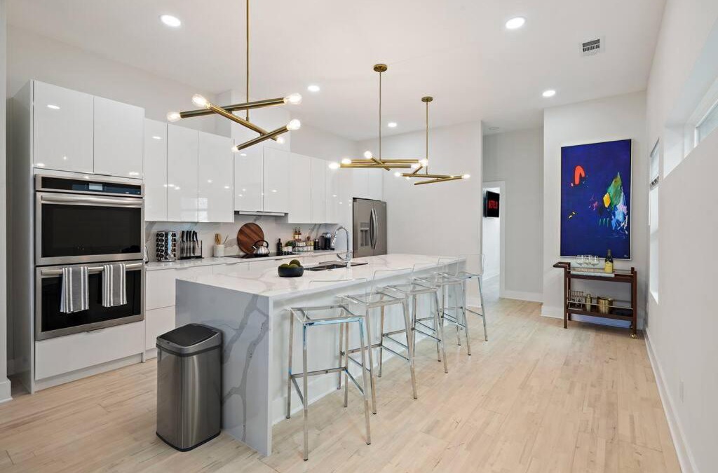 West Dallas Villa | New Luxury 3 story Townhome in Trinity Groves