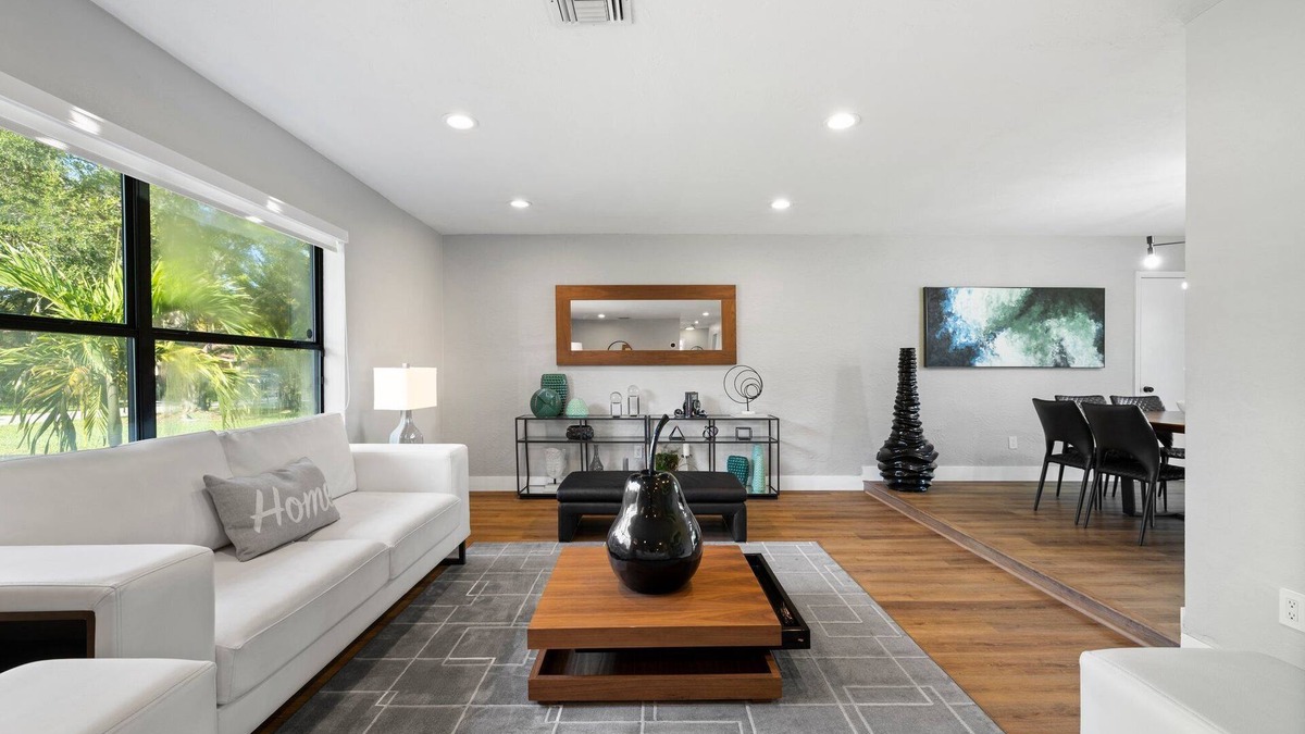 Ludlam House | New Miami Oasis