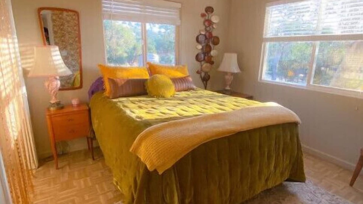 Creston House | New Mod decor in California Western Wine Country!