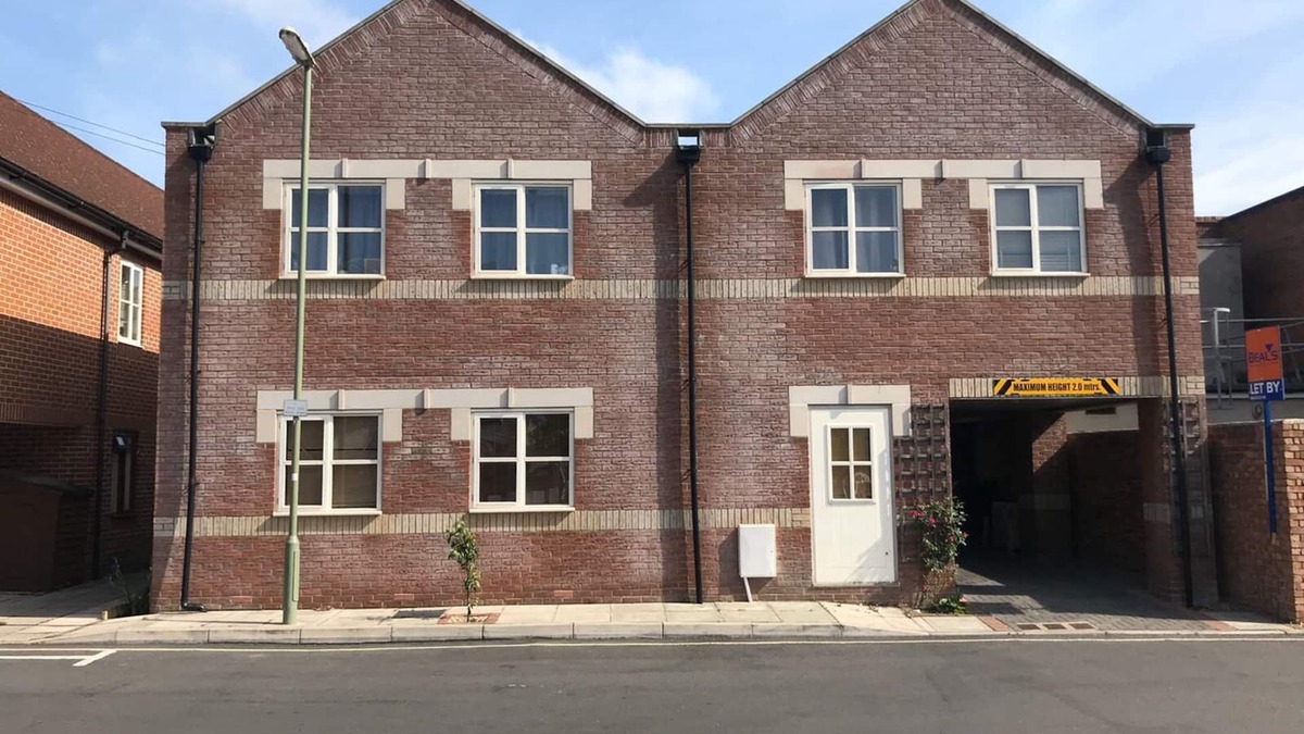 Gosport Apartment | New Modern 1 Bedroom Apartment