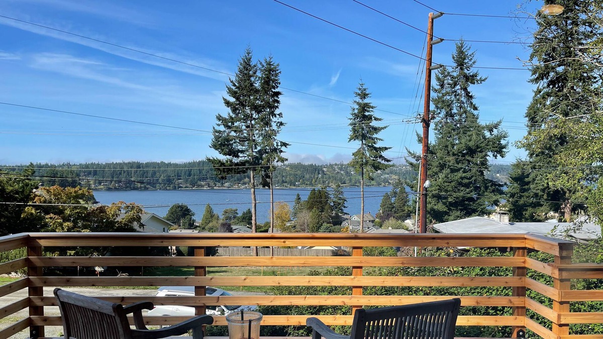 Freeland Cottage | *NEW* 🏡 Modern Cottage w/ Puget Sound Views! 🌊