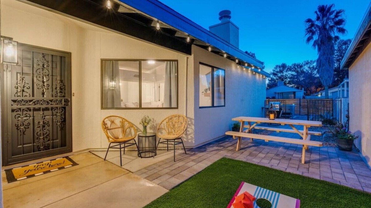 Sierra Vista House | New! Modern Family Friendly The Desert Nest
