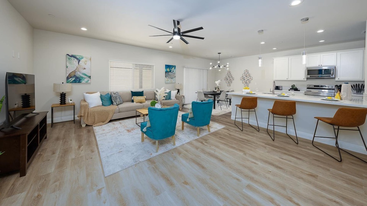 Ridgecrest House | New Modern home in New Community!
