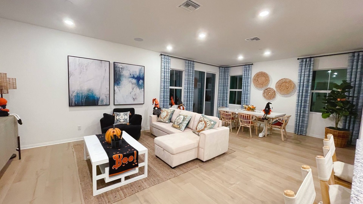 Ontario House | New modern house( Flat floor )