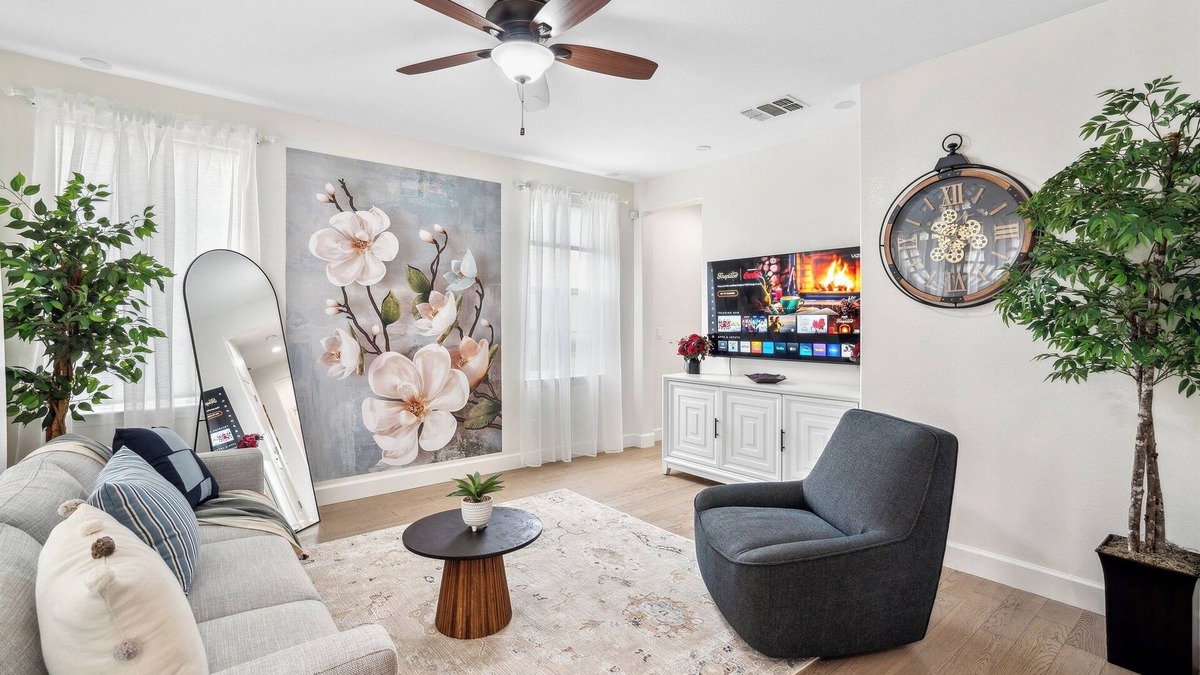 Concord House | NEW! Modern Joyful 4BR Home NR Downtown & Bart