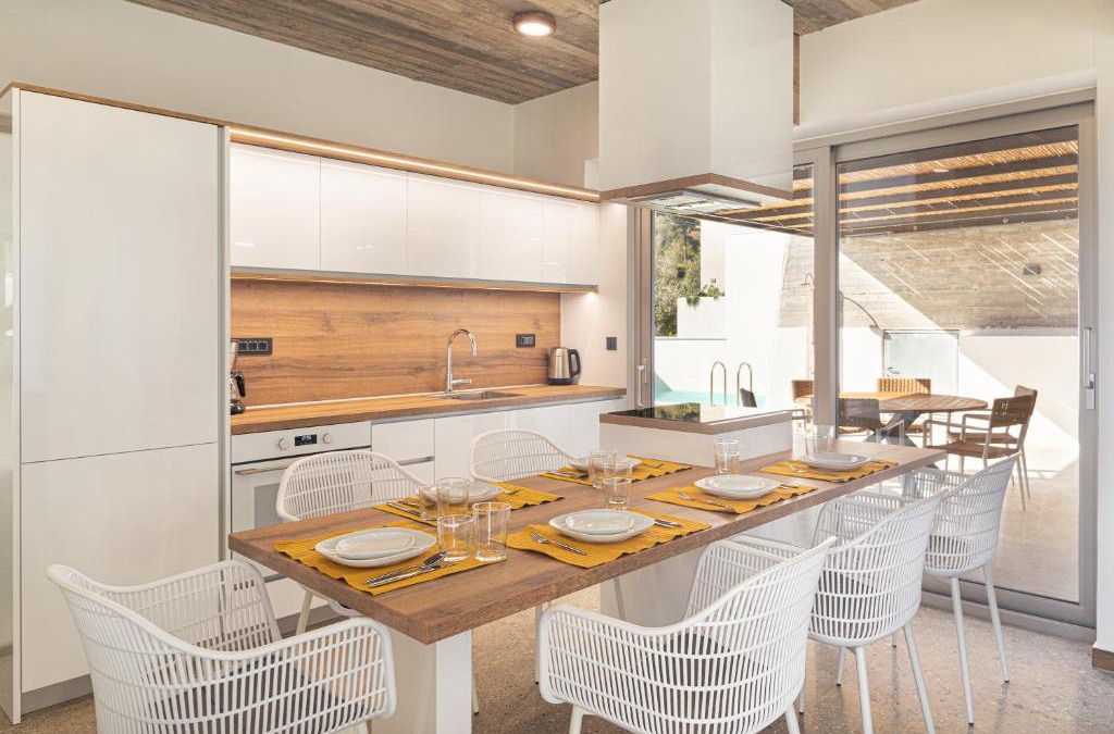 Mariou Villa | New Modern Villa Domus Myrtia with private pool & BBQ, 4km from nearest beach