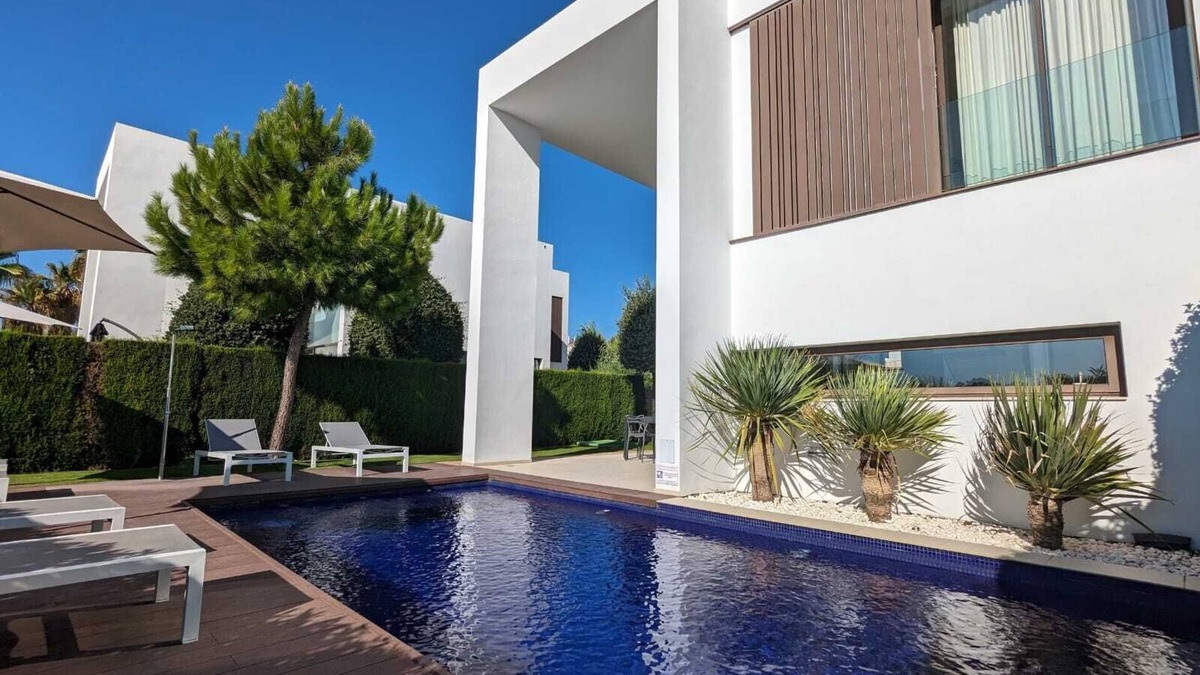 Moravit Villa | New Modern Villa in Moraira Walking Distance to Restaurants & the Sea
