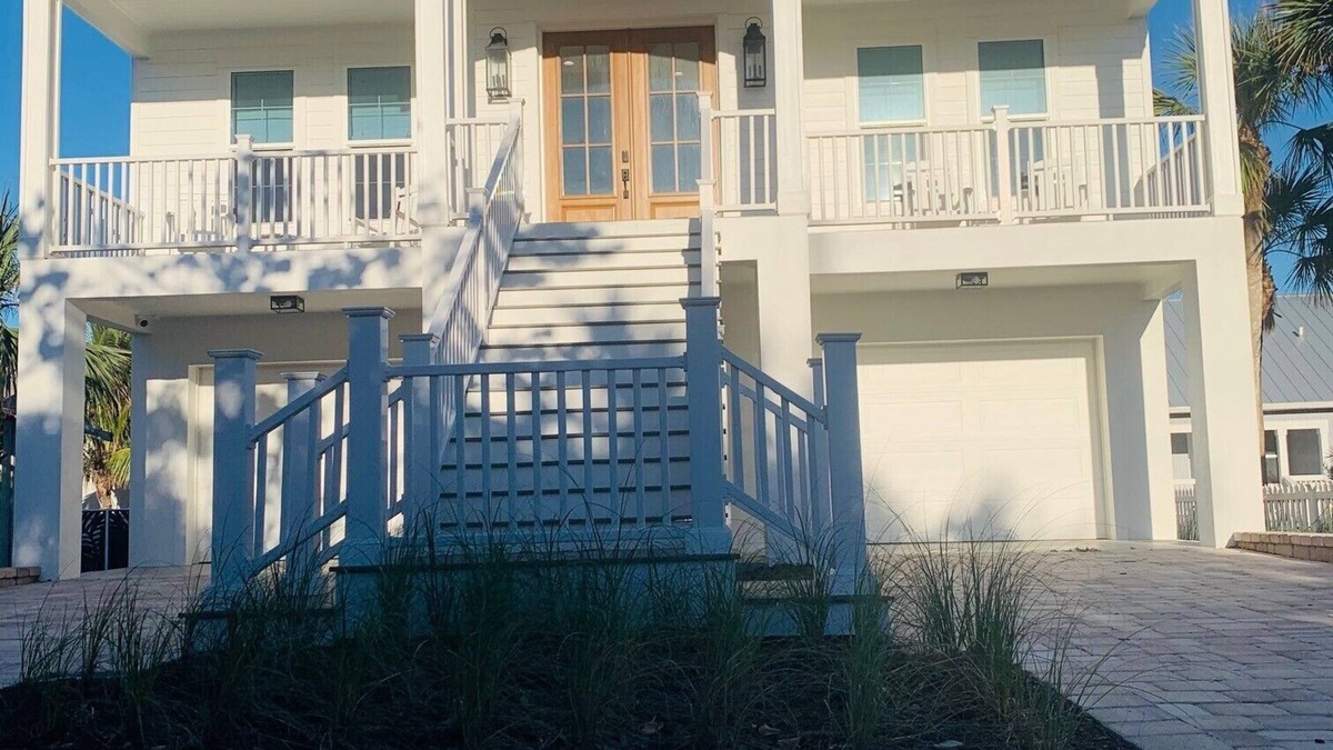 New Smyrna Beach House | New Oceanfront Luxury Home 6 Bed/6.5 Bath!