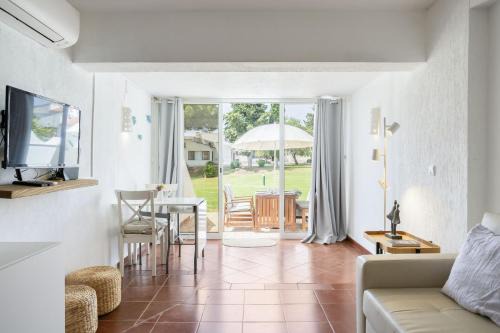 Santa Luzia Apartment | New! Pedras d'el Rei 398
