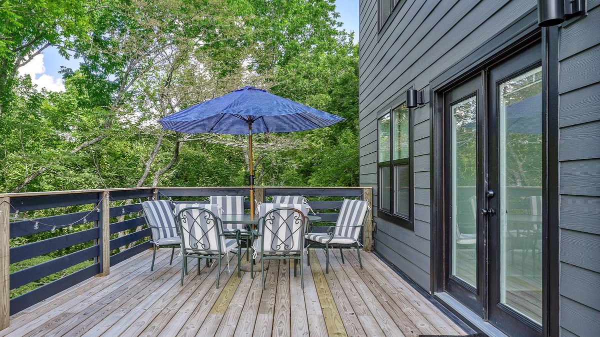 Smithville Ski Chalet | NEW! Pine Barrens, All season view!