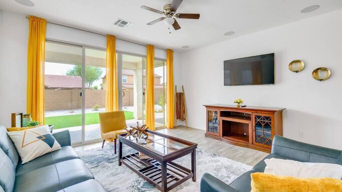 Maricopa County House | NEW! POOL, King Bed, 3 Bed 3 bath