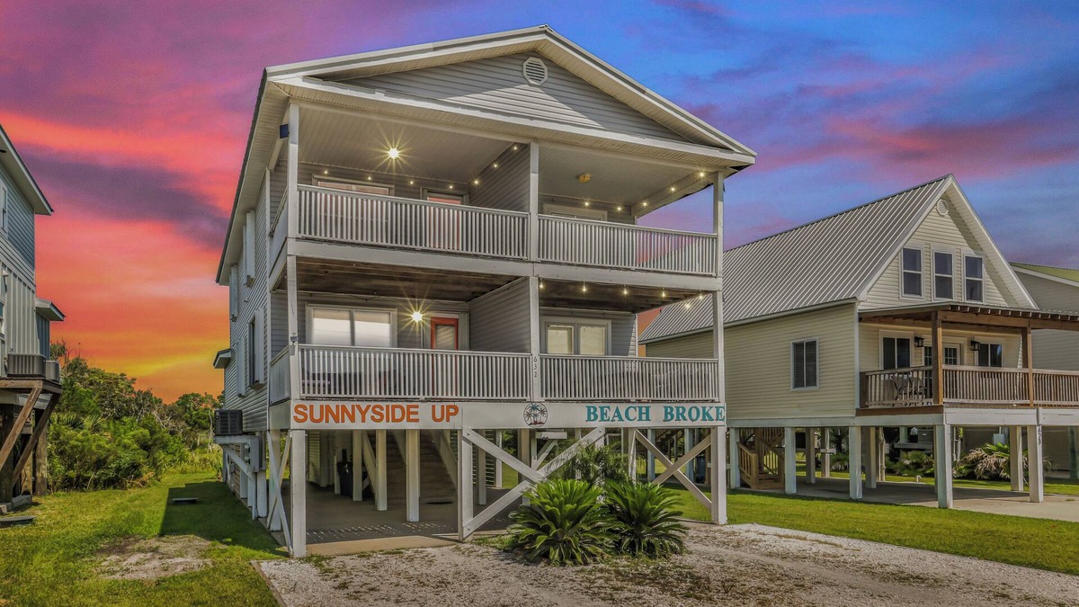 Gulf Shores House | NEW Prime Spot! Walk to Beach, Shops & Dining