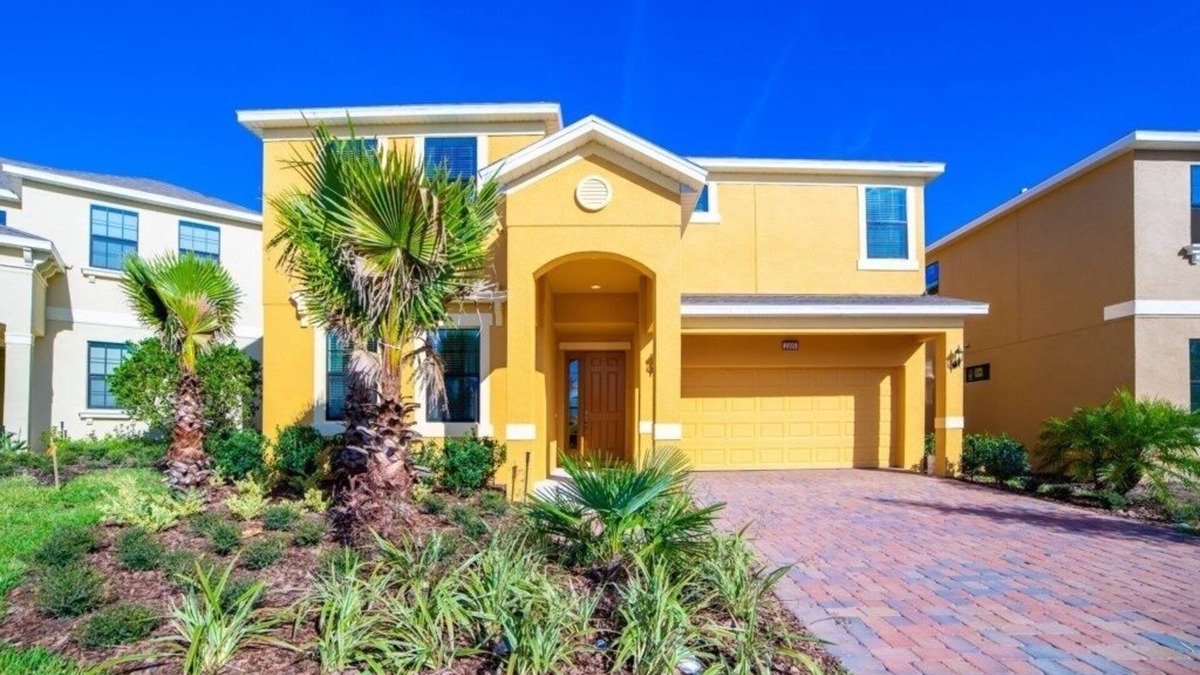 Davenport Villa | NEW! Providence Golf & Country Club Executive Pool Home - Located Near Disney