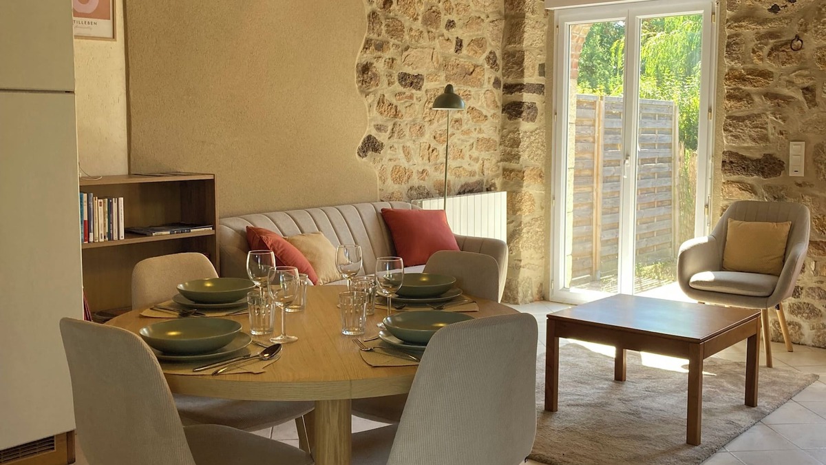 Planguenoual House | NEW: Quiet gîte 6 km from the sea