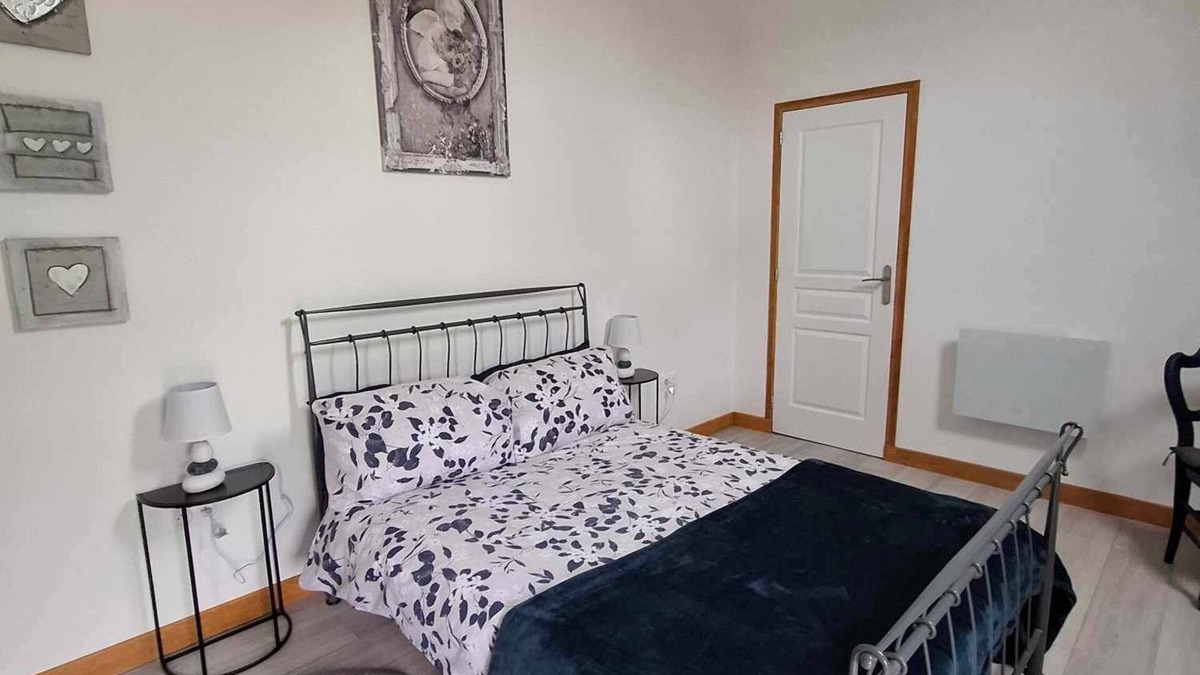 Chaulieu House | New renovated barn in the countryside. Sleeps up to 7 Family friendly.