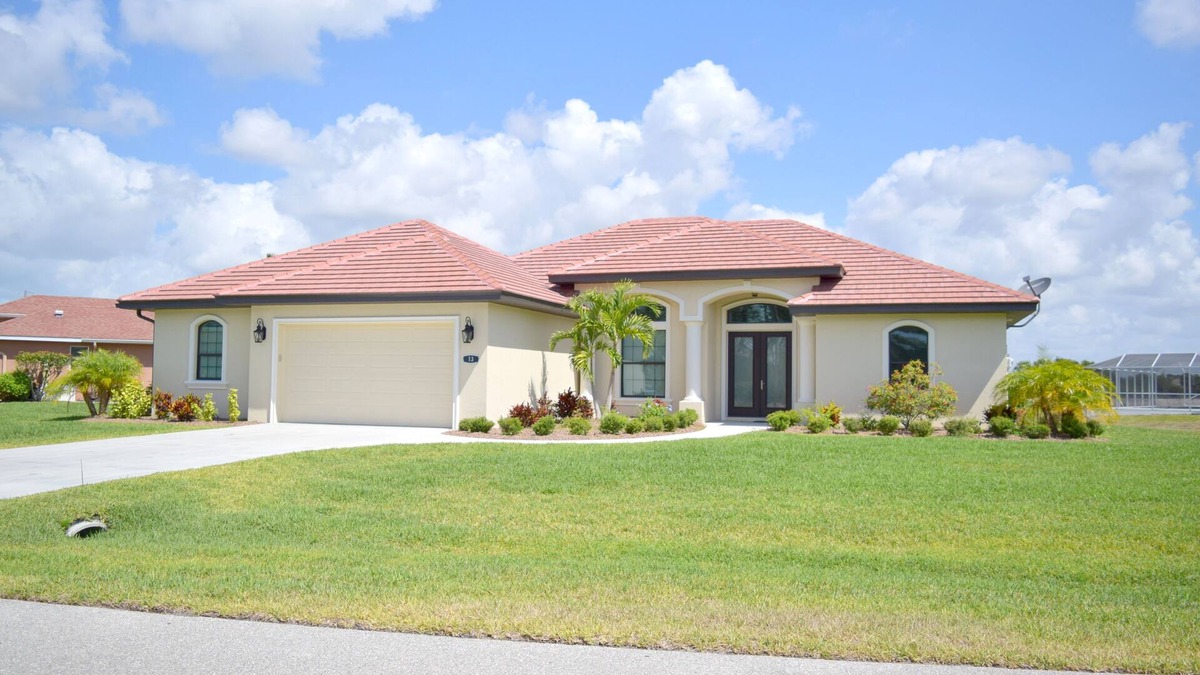White Marsh House | New Rotonda 3 Bedrooms, 3 Bathrooms, Single-Family Pool Home