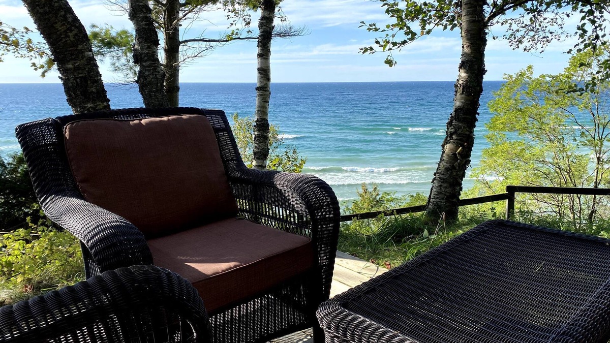 Manistee House | NEW Scenic Lake Michigan House w/Direct Access to Private Beach