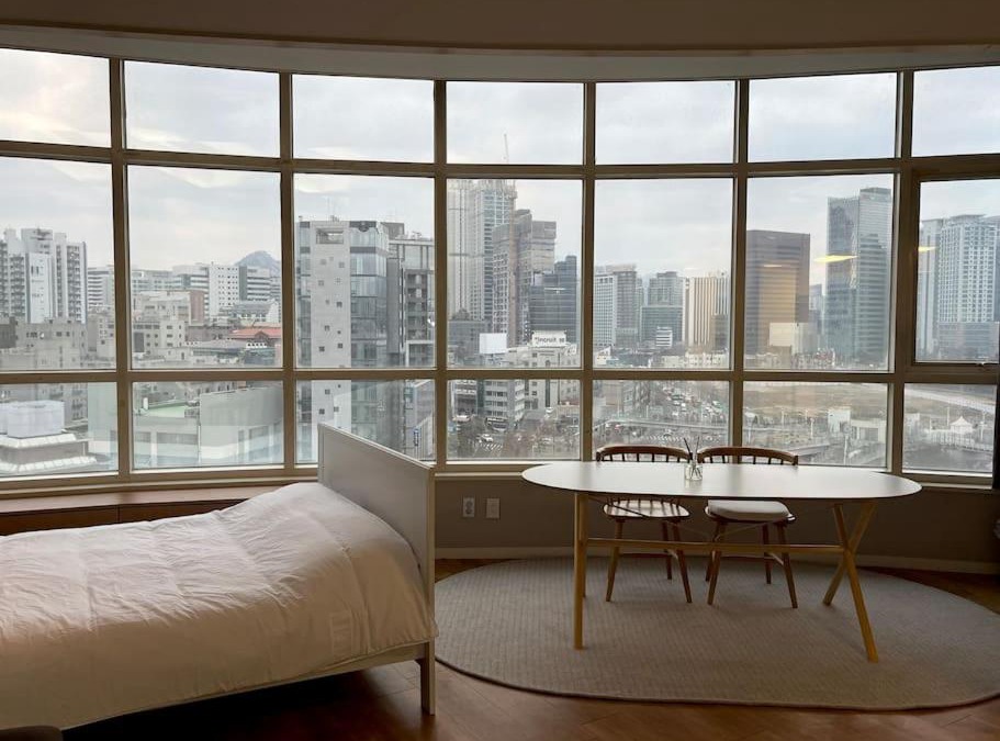Cheongpa-dong Apartment | [New!] Seoul Stn 3min Panorama Duplex