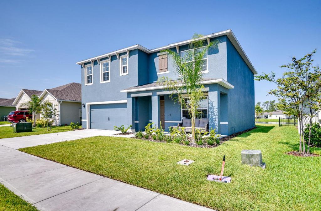 Glencoe House | New Smyrna Beach Vacation Rental with Pool Access