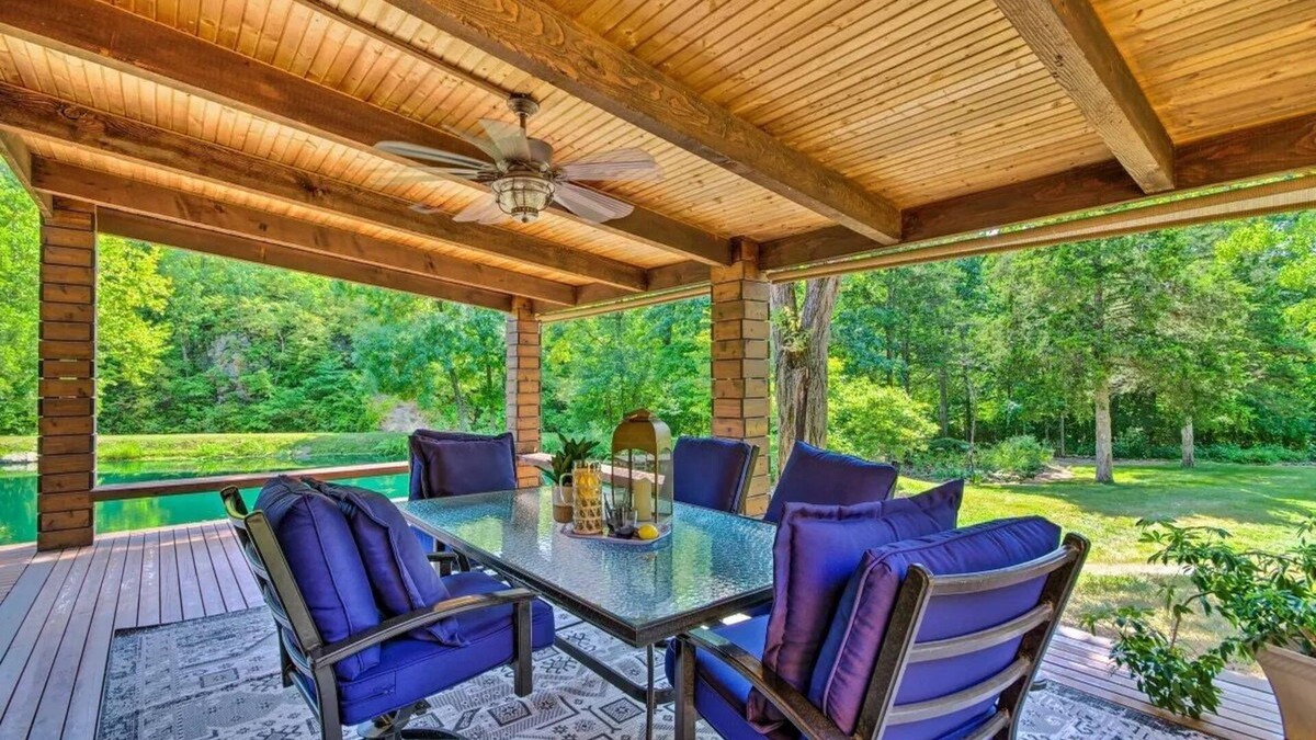 Columbia House | NEW! Spacious Columbia Home
