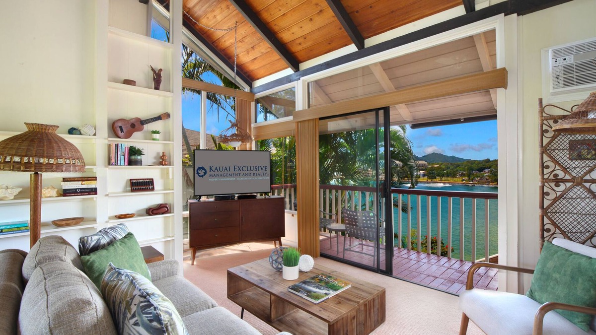 Lihue House | NEW Split A/C Kauai Charm - Couples Retreat w/Amazing Kalapaki Bay Ocean Views
