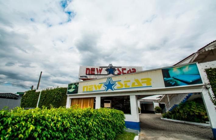 Realengo Hotel | New Star