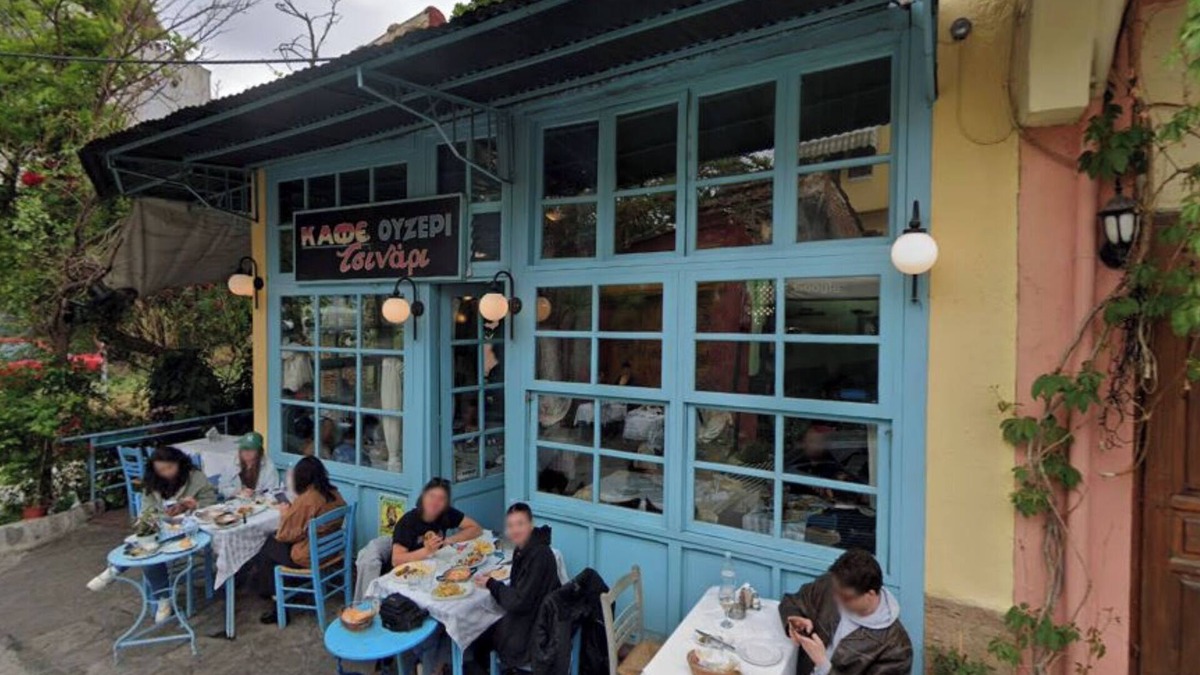 Old Town Apartment | New studio Amazing neighborhood Center