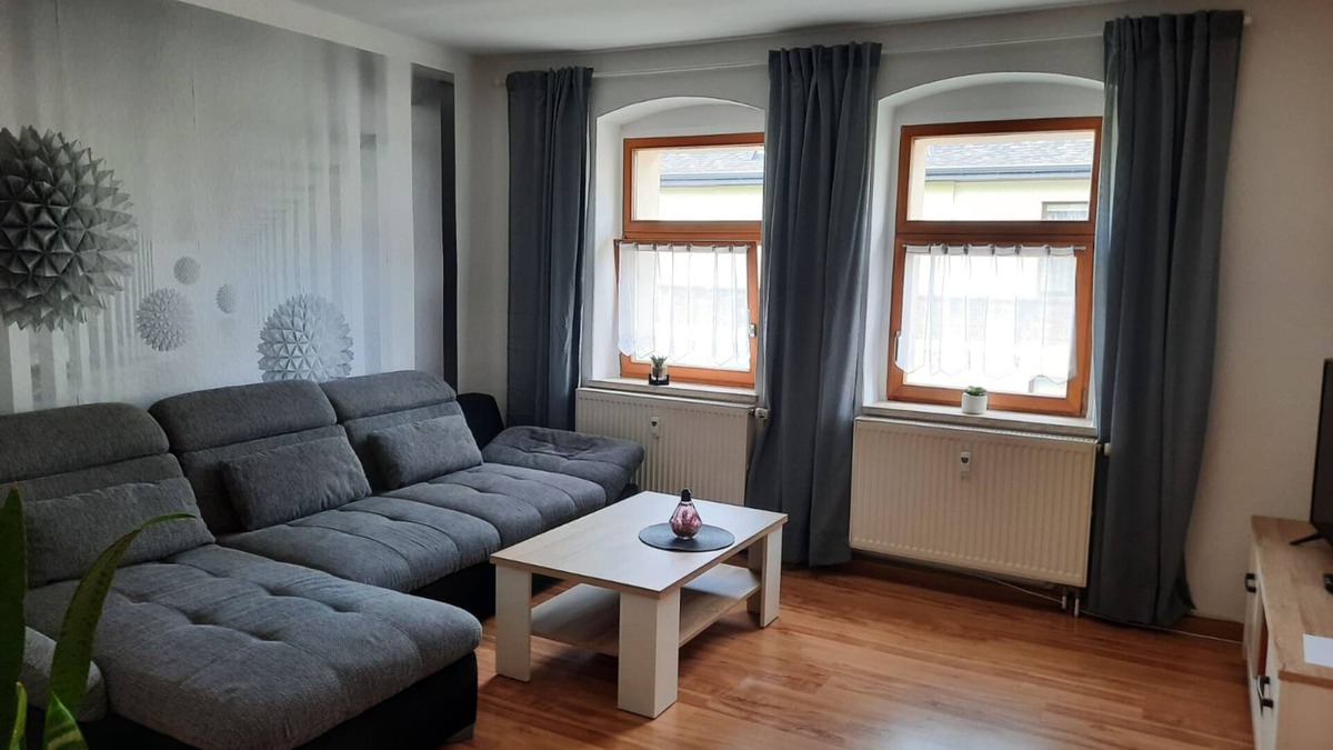 Lengenfeld Apartment | NEW Tasteful apartment Lengenfeld