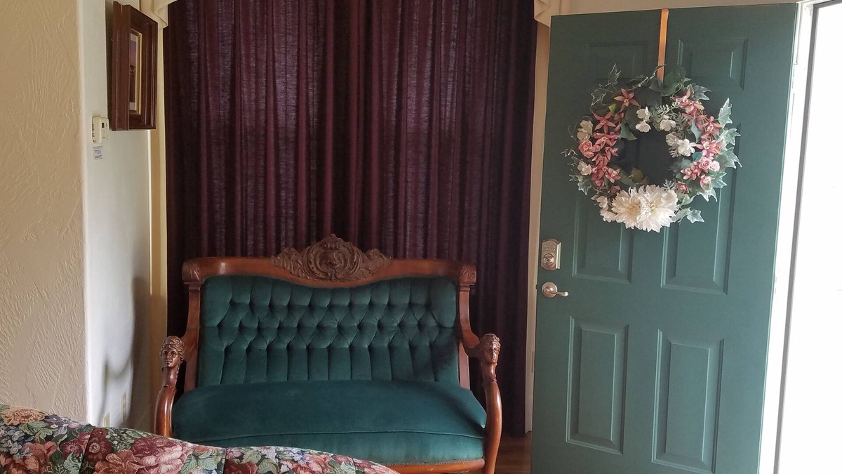 Ferndale House | NEW! The Beauregard: Charming Victorian Home in Historic Ferndale (Tax Incl!)