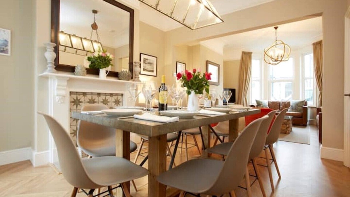 York House | NEW The City Escape: Luxury Townhouse with parking