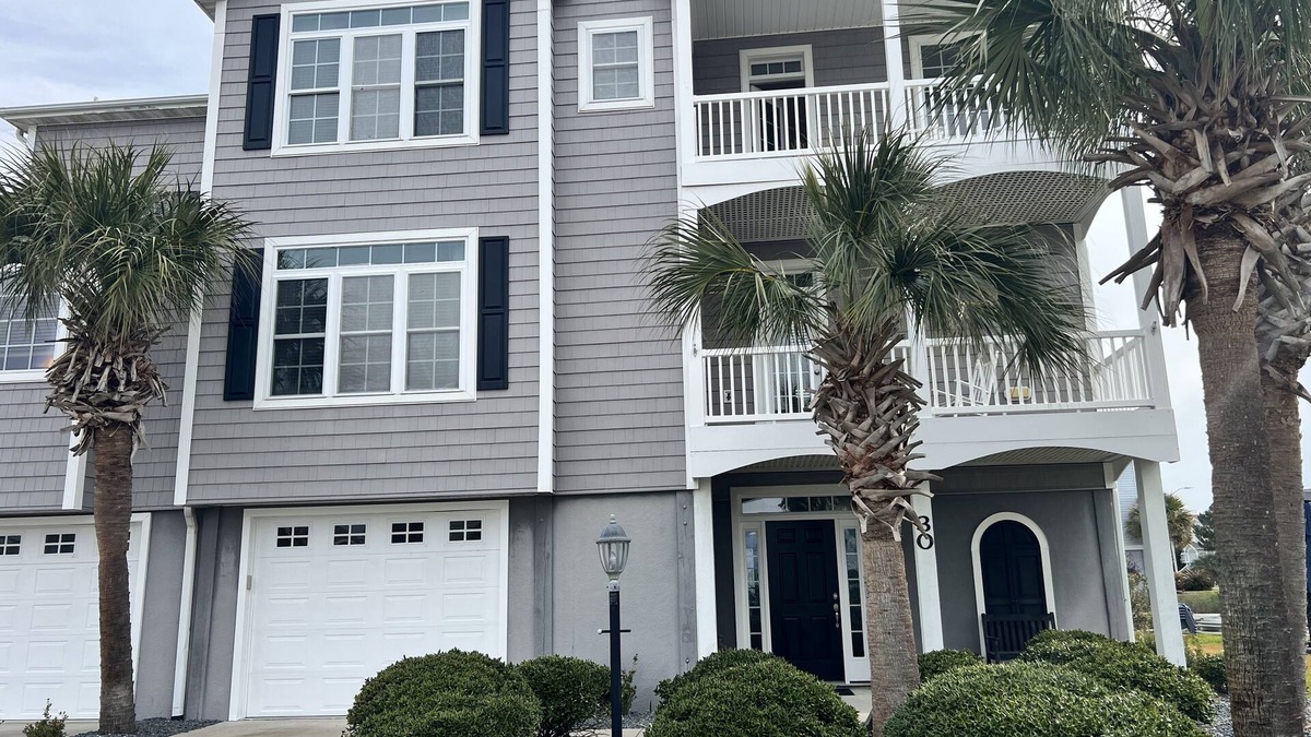 Ocean Isle Beach House | New this Season. Canal home, 5 min to direct Beach access. Wonderful street!
